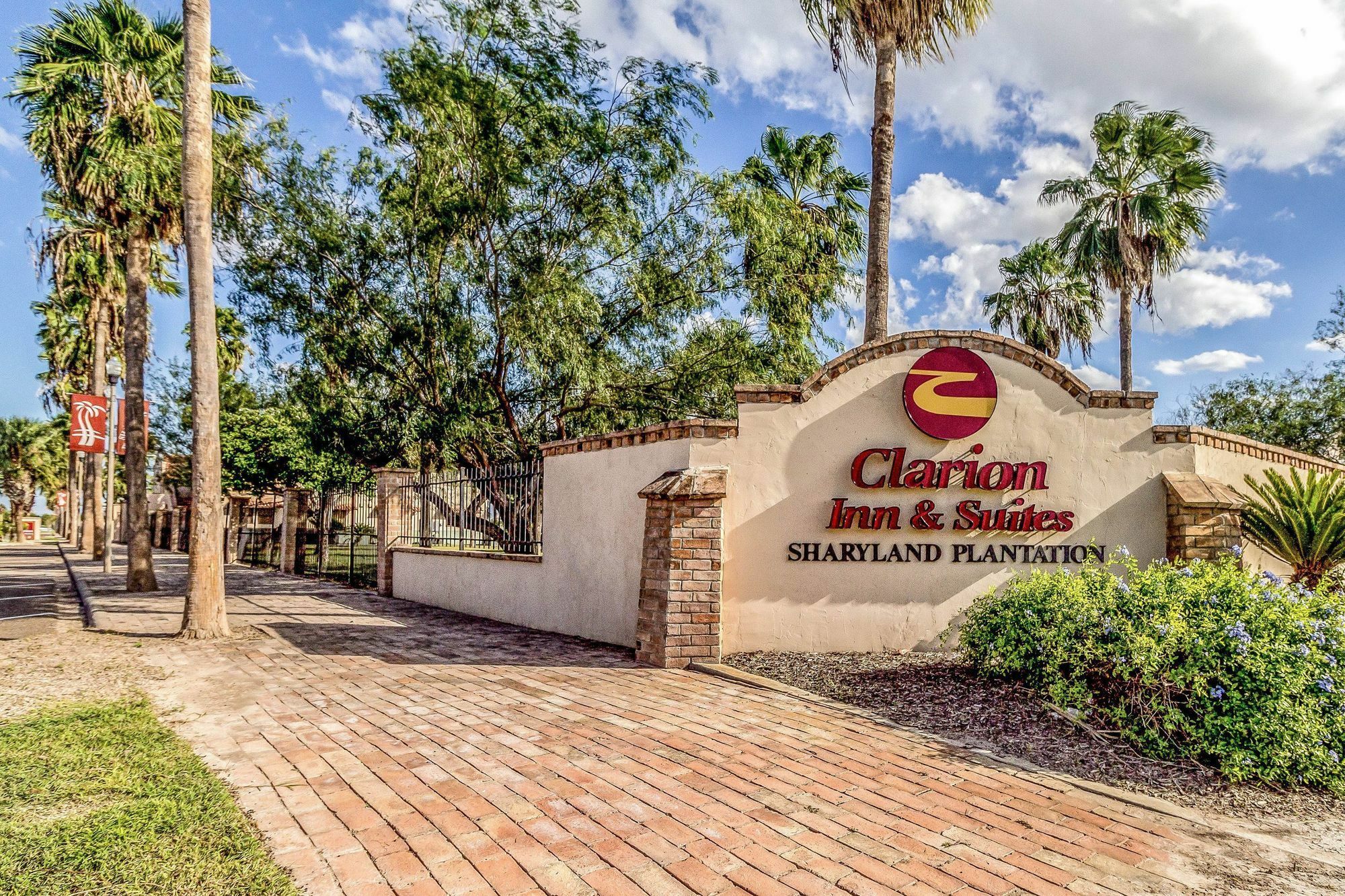 Clarion Inn & Suites At Sharyland Plantation Mission Εξωτερικό φωτογραφία